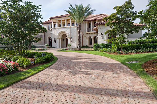Reasons to Select Us for Your Driveway Paving Requirements in Maitland, FL
